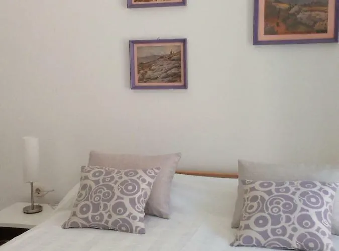 아파트 In Center *