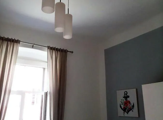 아파트 In Center *